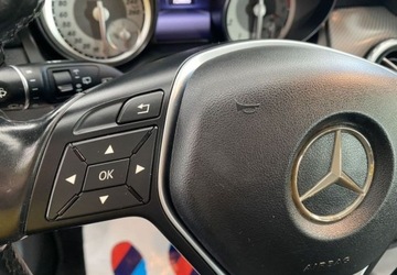 Mercedes GLA I Off-roader 1.6 200 156KM 2014 Mercedes-Benz GLA Mercedes-Benz GLA Zarejestrowany 1.6 Benzyna 156KM, zdjęcie 12
