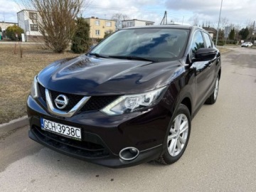 Nissan Qashqai II 2015 Nissan Qashqai Sliczny Qashqai 1.2Benz.115KM Polski Salon Klimatron Parktr