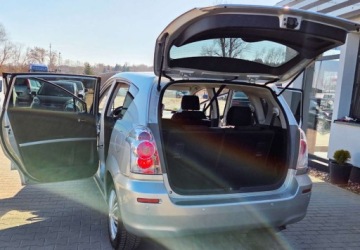 Toyota Corolla Verso E120 1.8 VVT-i 130KM 2006 Toyota Corolla Verso 1,8 Ben 130 KM 1.8 Benzyna 130KM, zdjęcie 29