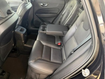 Volvo XC60 II Crossover Plug-In Facelifting 2.0 T8 455KM 2023 Volvo XC 60 INSCRIPTION panorama ful led, zdjęcie 26