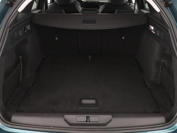 Peugeot 308 III SW 1.2 PureTech 130KM 2023 Peugeot 308 półskóra navi virtual cocpit kamery, zdjęcie 19