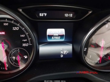 Mercedes CLA C117 2018 Mercedes-Benz CLA 2018 r.,2,0L 250 4MATIC 2.0 Benzyna 208KM, zdjęcie 6