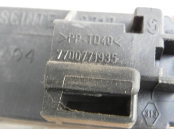 LAMPA OSVĚTLENÍ RENAULT OE 7700771935