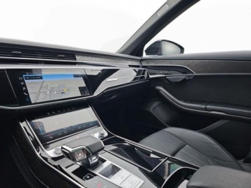 Audi A8 D5 Sedan Facelifting 3.0 55 TFSI 340KM 2023 Audi A8 pneumatyka, panoramiczny dach, kamery 360, BO, head up 3.0 Benzyna, zdjęcie 16