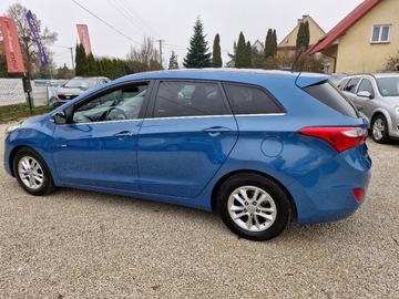 Hyundai i30 II Wagon 1.6 GDI 135KM 2013 Hyundai i30 Sliczny 1.6 benzyna z Niemiec zarejestrowany bezwypadkowy gwar, zdjęcie 4