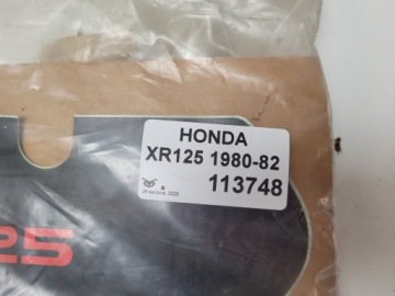 HONDA XR125 1980-1982 НАКЛЕЙКА ФАНЕРНАЯ ПРАВАЯ 87128-437-940