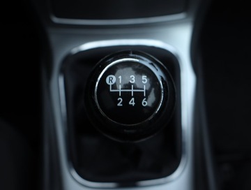 Toyota Avensis III Wagon Facelifting 2.0 D-4D 124KM 2012 Toyota Avensis 2.0 D-4D, Navi, Klima, Klimatronic, zdjęcie 16