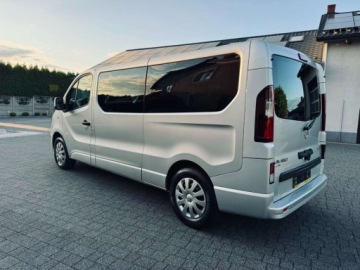 Opel Vivaro B Kombi Extra Long H1 2,9t 1.6 BiTurbo 125KM 2018 Opel Vivaro Auto sprowadzone z Niemiec Serwisowane Bezwypadkowe 1.6 Diesel, zdjęcie 10