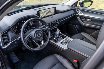 PŘÍSTROJOVÁ DESKA BUDÍKY MAZDA CX60 CX-60