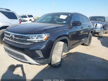 Volkswagen 2022 Volkswagen Atlas Cross Sport, 2022r., 4x4, 2.0L 2.0 Benzyna 235KM, zdjęcie 1