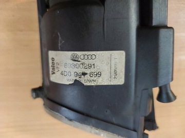 AUDI A8 D2 4D0 FACELIFT LEVÝ HALOGEN ORIGINÁLNÍ VÍČKO