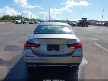 Mercedes Klasa A W177/V177 2020 Mercedes-Benz Klasa A 2020r., 2.0L 2.0 Benzyna 188KM, zdjęcie 7