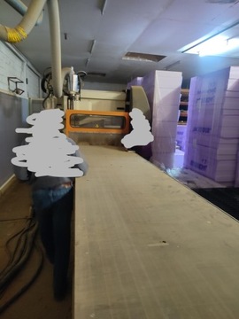 CNC SCM Record 2 на лестнице