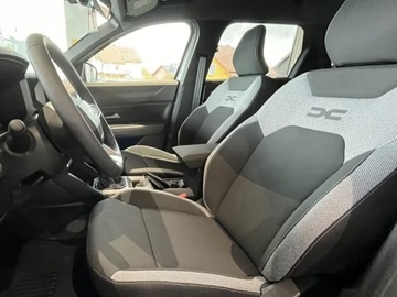 Dacia Bigster 1.2 TCe 140KM 2025 Od ręki - Bigster Journey LPG 1.2 mHEV 140KM / Pakiet Parking, Zimowy P, zdjęcie 4