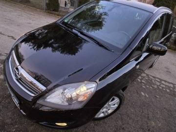 Opel Zafira B 1.8 ECOTEC 140KM 2010 Opel Zafira 7-os, Xenon, KlimaTronik, Navi, PDC,, zdjęcie 3