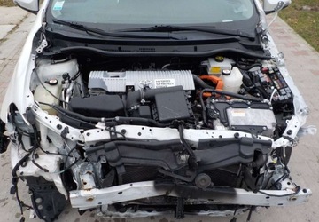 Toyota Auris II 2018 Toyota Auris Okazja 1.8 Hybryda 100KM, zdjęcie 2