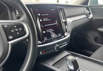 Volvo V60 II  2021 Volvo V60 Miekka Hybryda 2.0 Diesel 197KM, zdjęcie 9