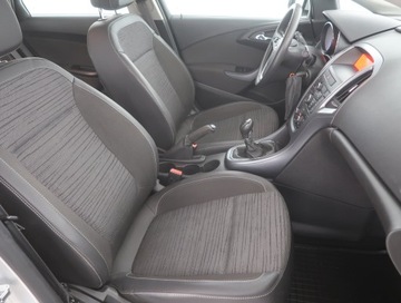 Opel Astra J Sedan 1.4 Turbo ECOTEC 140KM 2016 Opel Astra 1.4 T, Salon Polska, Serwis ASO, Skóra, zdjęcie 8