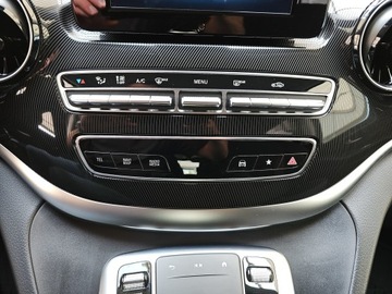 Mercedes Klasa V W447 Długi Facelifting 2.0 220d 163KM 2021 Mercedes-Benz V 220 d 9G-Tronic/163KM, zdjęcie 26