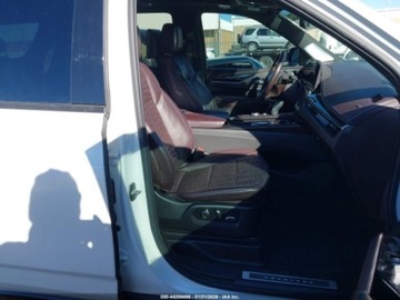 Cadillac Escalade III 2021 Cadillac Escalade Sport Platinum 2021 6.2 Benzyna 420KM, zdjęcie 8