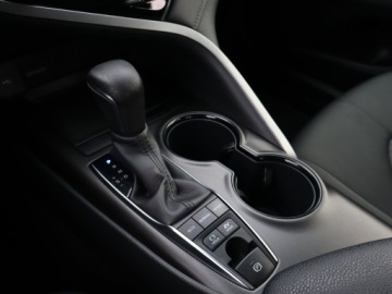 Toyota Camry IX Sedan 2.5 Hybrid Dynamic Force 218KM 2021 Toyota Camry 2.5 Hybrid, Salon Polska, zdjęcie 12