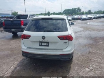 Volkswagen Tiguan II 2022 Volkswagen Tiguan 2022 Volkswagen Tiguan 2.0T SE 4MOTION 2.0 Benzyna 184KM, zdjęcie 4