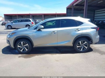 Lexus NX II 2021 Lexus NX 300 2021 2.0l 2.0 Benzyna 235KM, zdjęcie 2