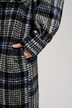 Длинное клетчатое пальто М от MOODO.