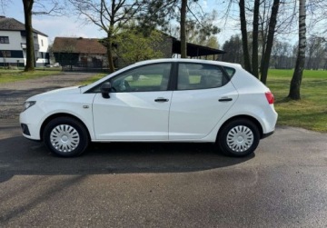 Seat Ibiza IV Hatchback 5d 1.4 MPI 85KM 2010 Seat Ibiza 1.4 Benzyna 86KM, zdjęcie 7