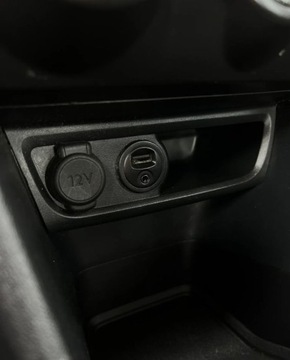 Peugeot 208 I Hatchback 3d 1.2 VTI 82KM 2013 Peugeot 208 Czujniki Kamera niski przebieg Gwarancja w cenie WarszawaVLAV, zdjęcie 27