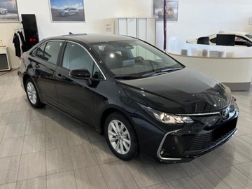 Toyota Corolla XII Sedan Facelifting 1.8 Hybrid 140KM 2025 Od ręki - Comfort 1.8 Hybrid 140KM | Tempomat adaptacyjny!, zdjęcie 2