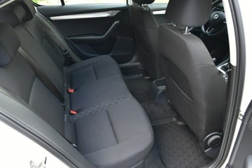 Skoda Octavia III Liftback Facelifting 1.6 TDI 115KM 2019 Škoda Octavia Skoda Octavia 1.6TDi 116KM 2019r., zdjęcie 9