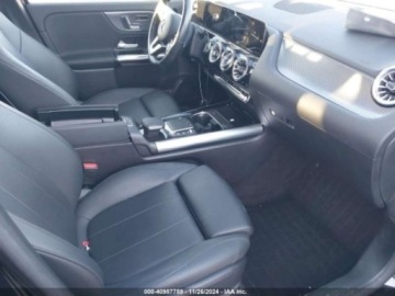 Mercedes GLA II 2022 Mercedes-Benz GLA 2022r., 2.0L 2.0 Benzyna 221KM, zdjęcie 8