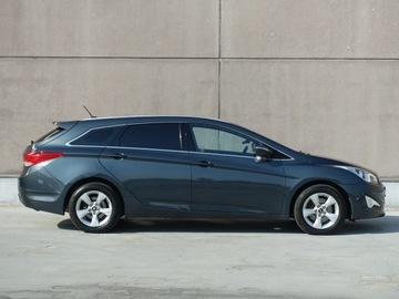 Hyundai i40 Kombi 2.0 GDI 177KM 2012 Hyundai i40 2.0 Ben.177KM/Podgrz.Fotele/Pełny, zdjęcie 3