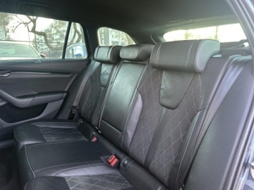 Skoda Octavia IV Kombi 2.0 TDI SCR 200KM 2021 Skoda Octavia RS 2.0 TDI 200KM 4x4 Hak Sound Syste, zdjęcie 37