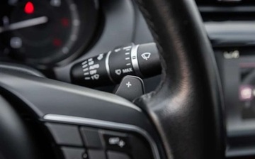 Jaguar XE Sedan 2.0 i4 180KM 2015 Jaguar XE R-SPORT 2.0D 180Ps Ledy Automat 4x4 Xenon Skora Navi 1 wl. Salon, zdjęcie 27