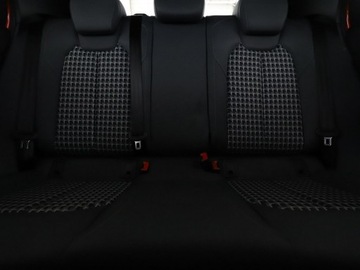 Audi A1 II 1.0 25 TFSI 95KM 2019 Audi A1 Sportback virtual cockpit PDC grzane, zdjęcie 17