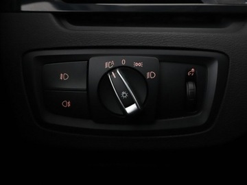 BMW X1 F48 Crossover xDrive20d 190KM 2019 BMW X1 20d Automat xDrive Advantage Navi Tempomat, zdjęcie 33