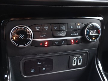 Ford Ecosport II SUV Facelifting 1.0 EcoBoost 125KM 2019 Ford Ecosport 1.0 EcoBoost, Salon Polska, zdjęcie 12