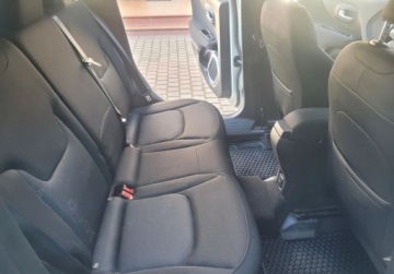 Jeep Renegade SUV 1.6 E-TorQ 110KM 2017 Jeep Renegade 1.6 Benzyna 110KM, zdjęcie 11