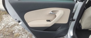 Volkswagen Polo V Hatchback 5d 1.6 TDI-CR DPF 105KM 2010 Volkswagen Polo 1.6 diesel ,bezwypadek ,bogata wersja ,zadbany 1.6 Diesel, zdjęcie 24