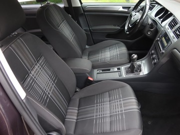 Volkswagen Golf VII Variant 2.0 TDI CR DPF BlueMotion Technology 150KM 2015 VW Golf 2.0 TDI, Navi, Klima, Klimatronic, zdjęcie 8