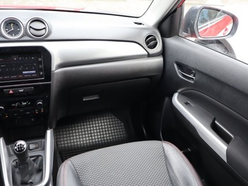 Suzuki Vitara III SUV 1.6 VVT 120KM 2015 Suzuki Vitara 1.6 VVT, Salon Polska, zdjęcie 7