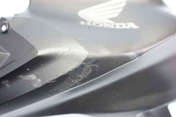 HONDA CB 125 R JC79 18-20 НАКЛАДКА ОБТЕКА ТОПЛИВНОГО БАКА ЛЕВАЯ
