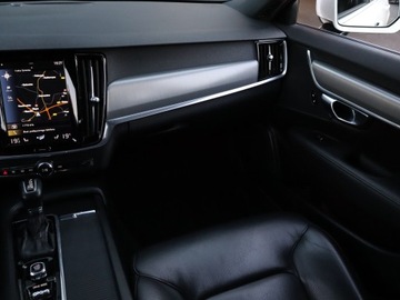 Volvo S90 II Sedan 2.0 D4 190KM 2018 Volvo S90 D4, 187 KM, Automat, Skóra, Navi, Klima, zdjęcie 7