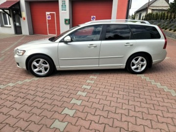 Volvo V50 1.6 D2 115KM 2011 Volvo V50 Skóra, KlimaTronik, Navi, Pdc, Super, zdjęcie 3