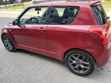 Suzuki Swift IV Hatchback 3d 1.6 VVT Sport 125KM 2007 SUZUKI SWIFT 1,6 SPORT +GAZ