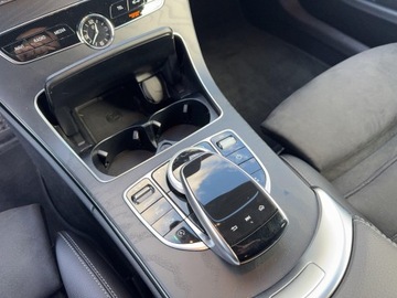 Mercedes Klasa C W205 Coupe Facelifting 1.5 200 184KM 2020 Mercedes-Benz C 200 200 4Matic Coupe, Pakiet AMG,, zdjęcie 13