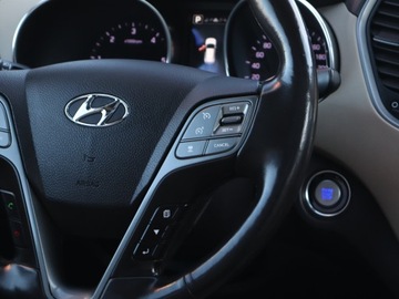 Hyundai Santa Fe III SUV Facelifting 2.0 CRDi 185KM 2017 Hyundai Santa Fe 2.0 CRDi, Salon Polska, zdjęcie 20