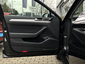 Volkswagen Passat B8 Variant Facelifting 2.0 TDI SCR 150KM 2021 Volkswagen Passat Dynamic LED! ACC! APP! Virtual C, zdjęcie 9